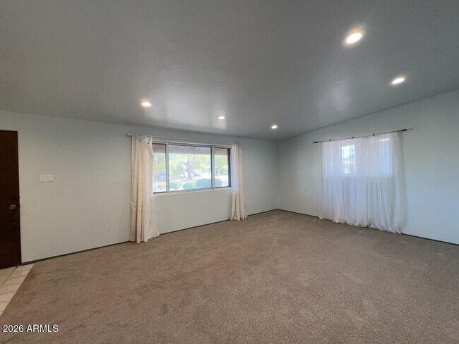 Photo - 189 E James Dr