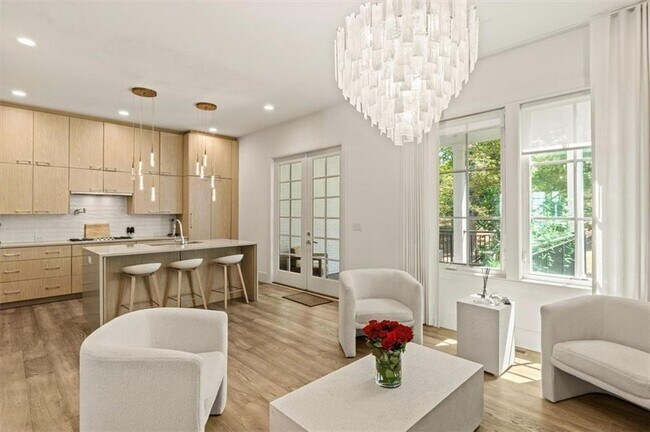 Photo - 1337 Grey Fox Ct NE