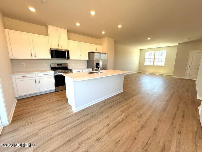 Photo - 106 Clinton St