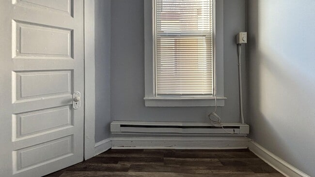 Photo - 1908 S 65th St Unit Apt #B