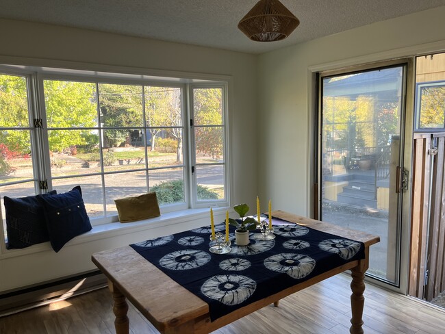 Photo - 343 NE 63rd Ave