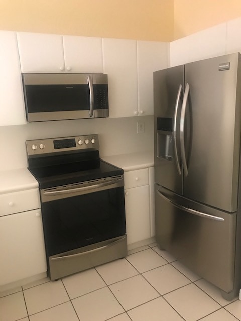 Kitchen - 1677 SE 27th Ct Unit 106