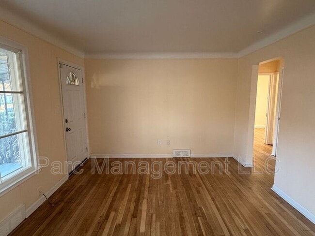 Photo - 16121 W Parkway St