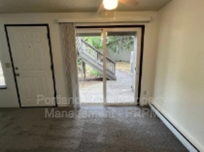 Photo - 19115 SE Yamhill St