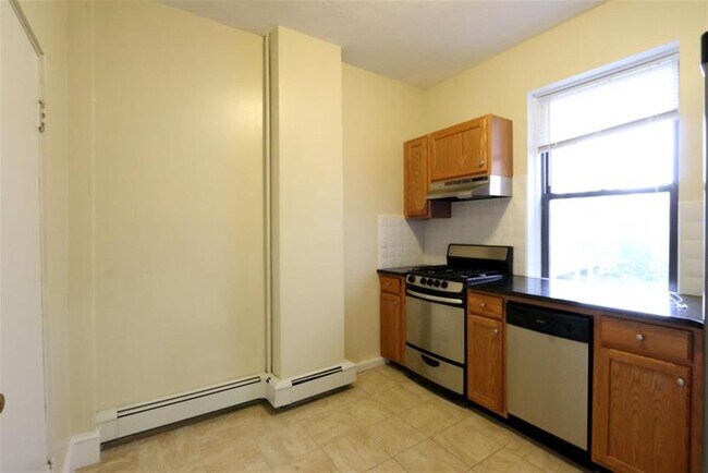 Photo - 75 Hancock St Unit 1
