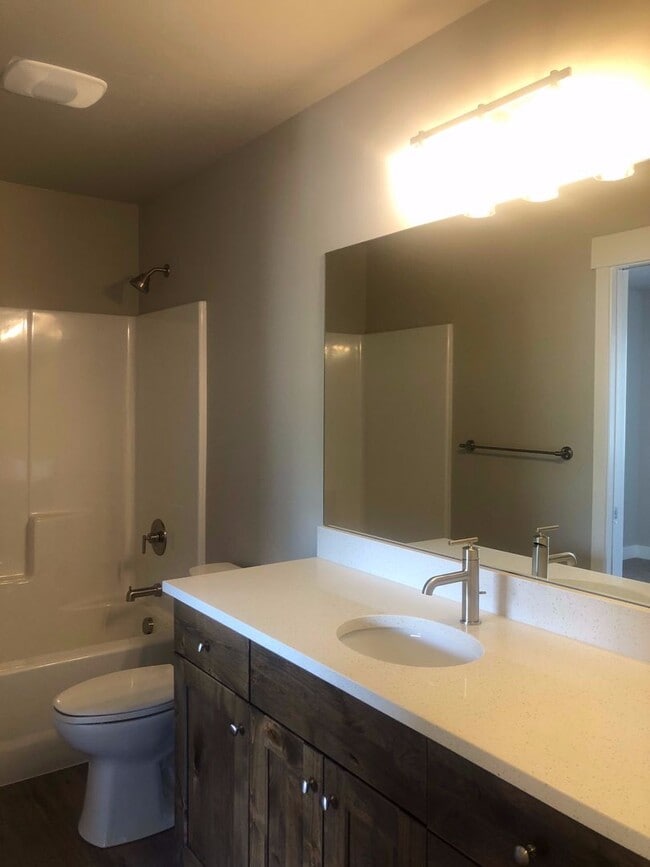 Photo - 20132 Reed Ln