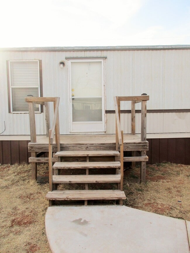 Photo - 3 bedroom 2 bath in Hydro, OK 73048