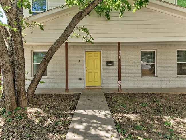 Photo - 2313 W Devitt St