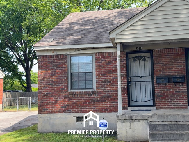 Building Photo - Cozy & Private 1BR/1BA Cottage | Fenced Yard & Washer/Dryer Included
