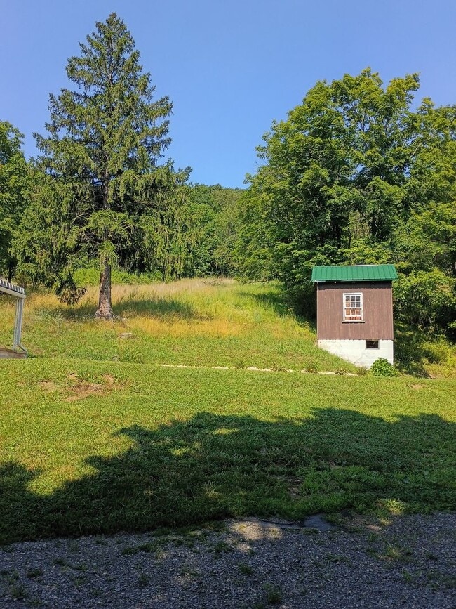Photo - 3BR/1 Bath  SFH in West Virginia