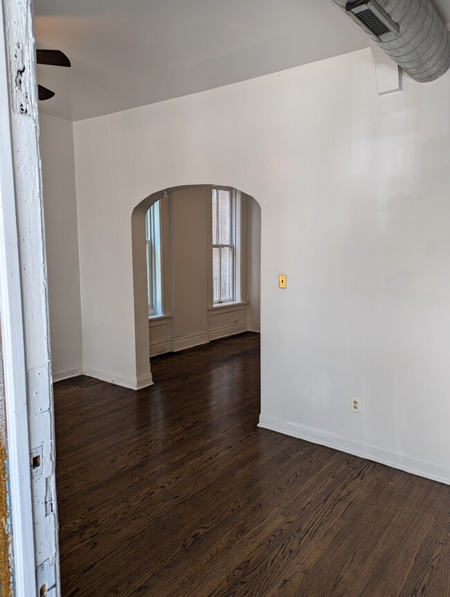 Photo - 1923 S Peoria St Unidad 1F