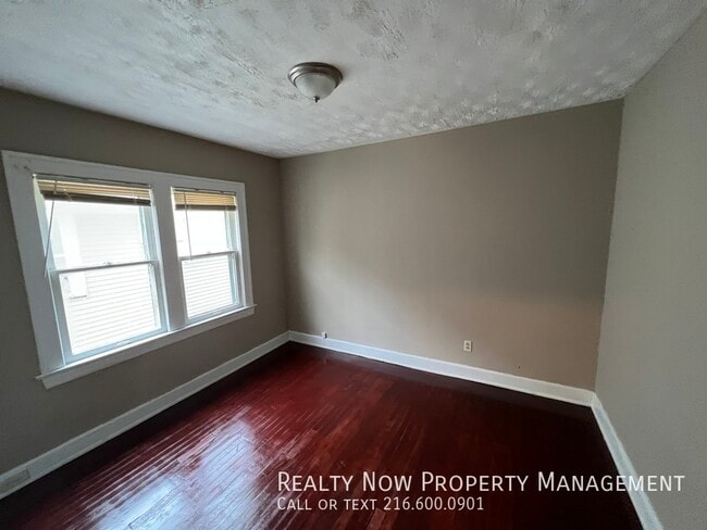 Photo - 3346 Desota Ave Unidad 3346Desota-2