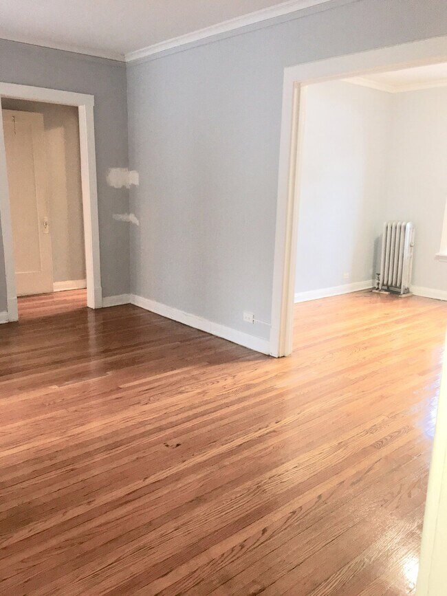 Photo - 1344 W Hood Ave Unit 1B