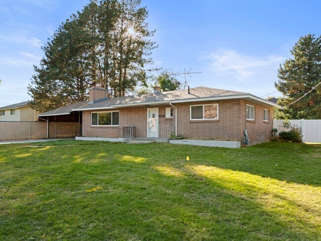 Photo - Beautiful home for rent!