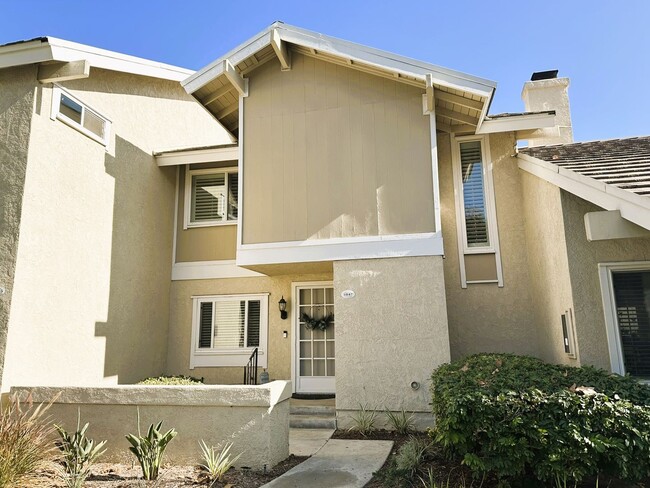 Townhome with Dual Primary Suites and Two ... - Townhome with Dual Primary Suites and Two ...