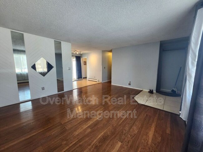 Photo - 8721 Ange St