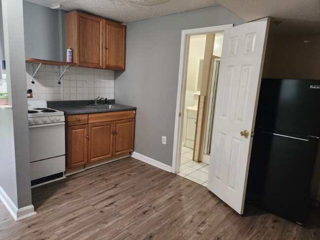 Photo - 16112 McConnell Dr