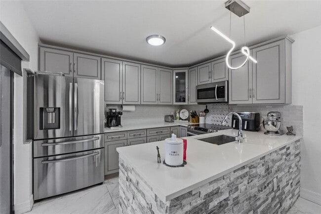 Photo - 1017 10th St