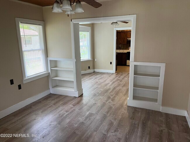 Photo - 1414 Pullen Rd