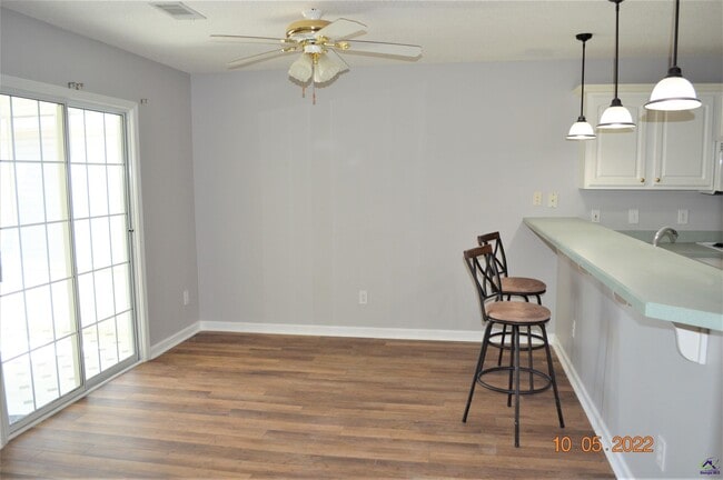 Photo - 114 Linda Kay Ct