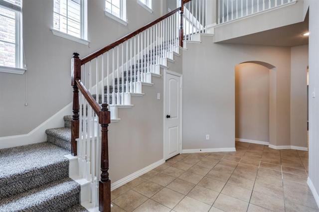Photo - 205 Chester Dr
