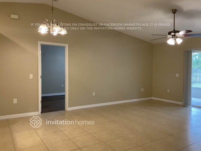 Photo - 3215 Burdock Ave