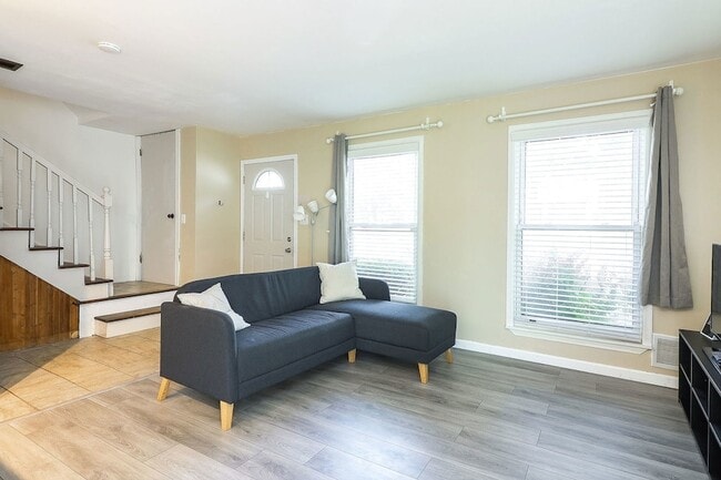 Photo - 21S S Fernwood Dr