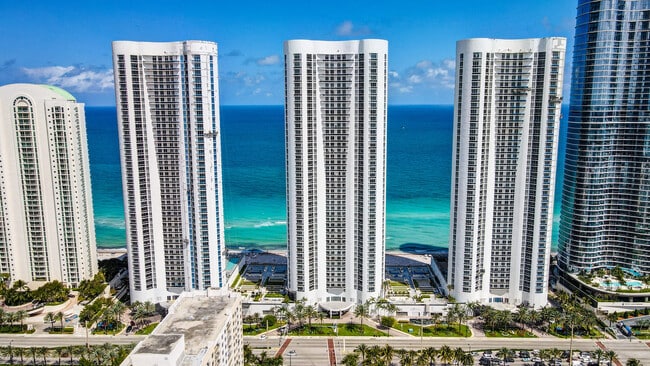 Photo - 15901 Collins Ave Unit 505