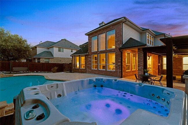 Building Photo - 1604 Tahoka Daisy Dr