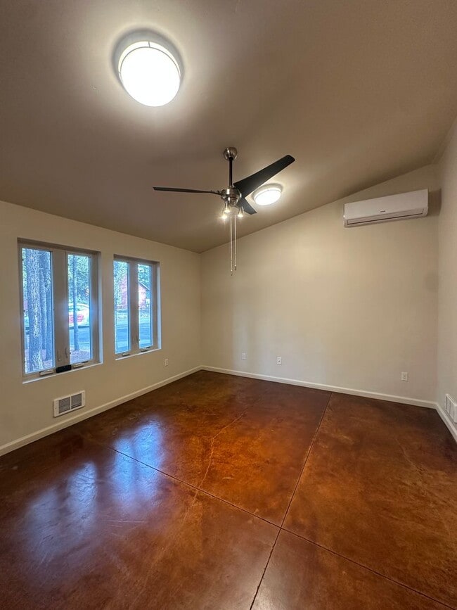 Photo - Like new one bedroom home on almost an acre!  A must see!