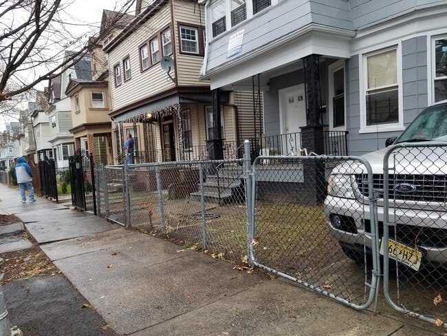 Entrada principal - 24 N 18th St Apartamentos Unidad #3