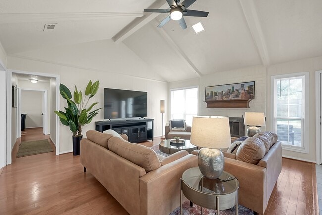 Photo - 607 Shenandoah Dr