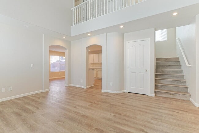 Photo - 3719 E Inverness Ave