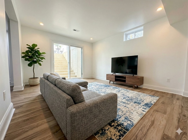 Photo - 10402 Laurel Ridge Way