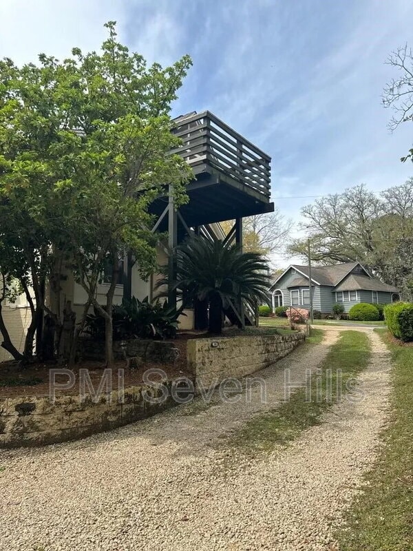 Photo - 1643 Fernando Dr Unidad 2