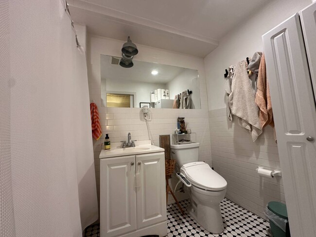 Photo - 85A Summit St