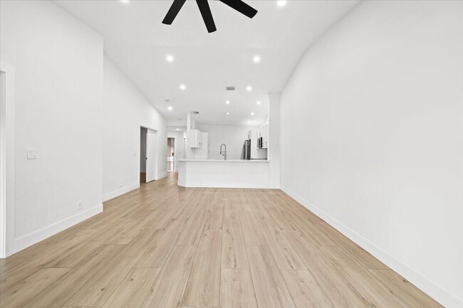 10352 Mateo Ct