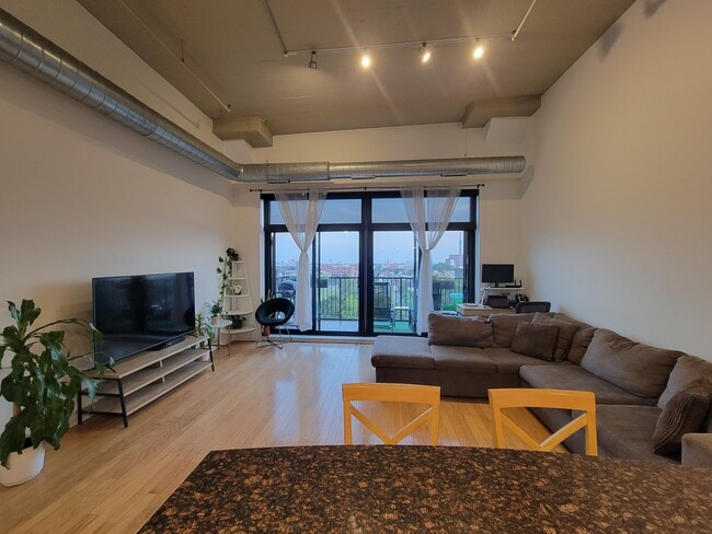 Photo - 1524 S Sangamon St Unit 711