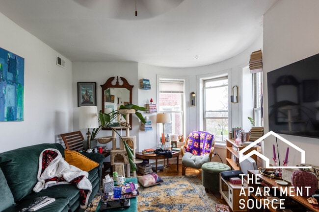 Photo - 2021 N Humboldt Blvd Unidad 1W