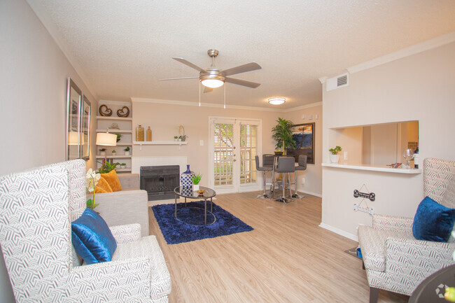 Interior Photo - Skyler Rental