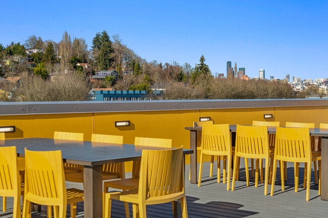 Photo - Symphony Apartments