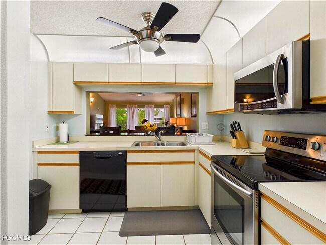 Photo - 1290 Yesica Ann Cir Unidad G204