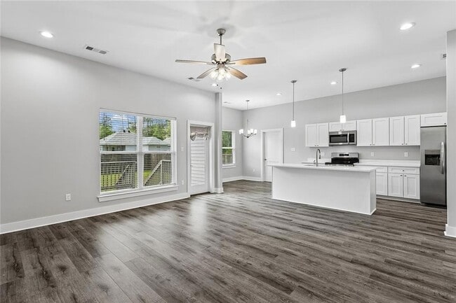 Photo - 60407 Vermillion Dr