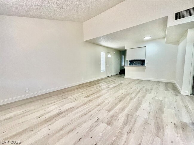 Photo - 5187 Greene Ln Unit B