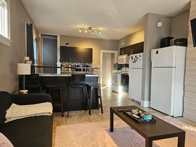 Photo - 425 Partington Av Unit 429