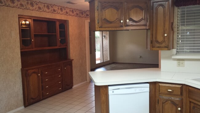 Photo - 2304 Canyon Valley Trl