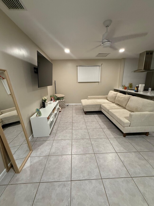 Photo - 30 Crossings Cir Unit H