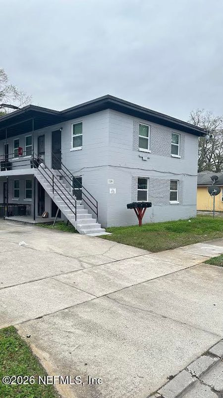 Photo - 1124 W 25th St Unit 4