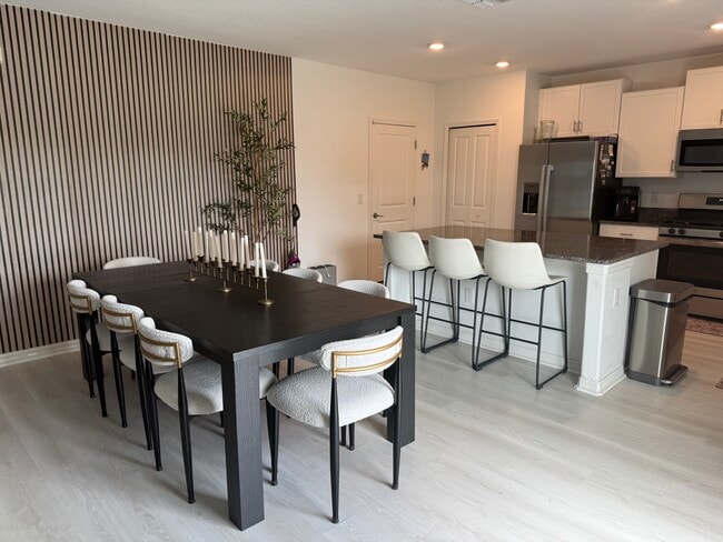 Photo - 4011 86th St E