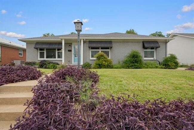 Building Photo - 1113 N New Rd